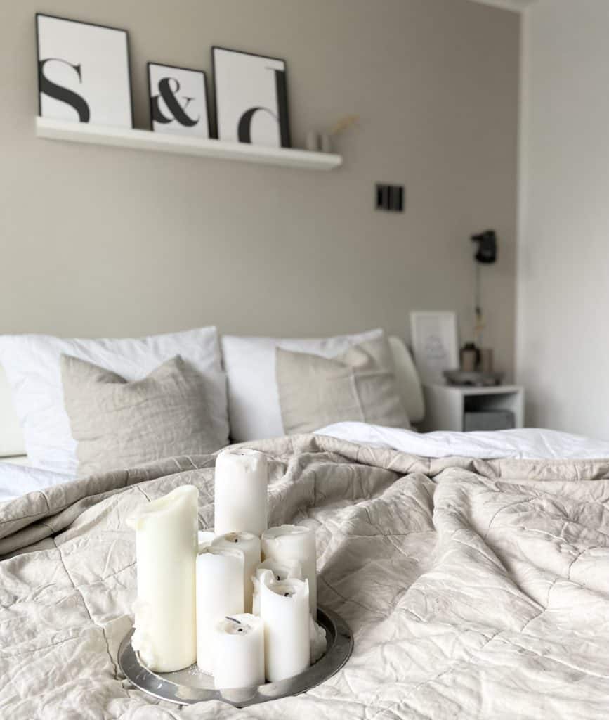 Soft Scandi und Industrial Minimalism - Schlafzimmer in vorgenannter Farbkombination